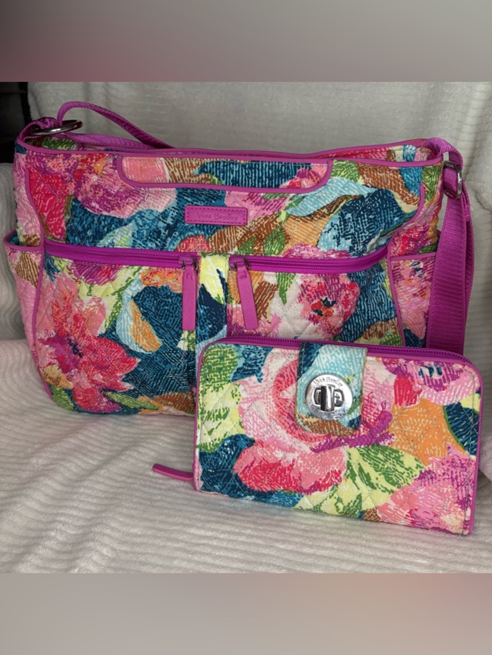 Vera Bradley Superbloom Pink Floral Shoulder Bag And Turnlock Wallet Set